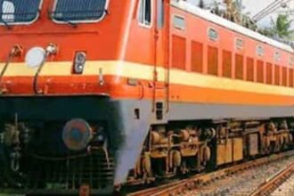 Lost Your Phone On Train? Railways & DoT Team Up to Help Recover It